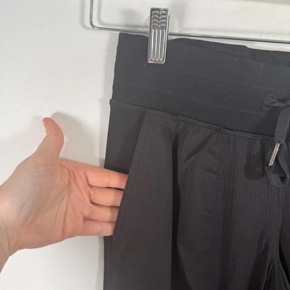 Lululemon Dance Studio Mid Rise Jogger Pants Full Length Black Travel Womens 2